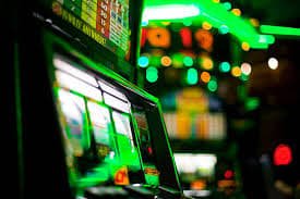 Bangladesh adult browsing 7r777 Casino Game Show content on mobile